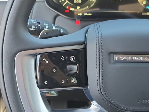 New 2026 Land Rover Range Rover SE AWD/4WD image 19