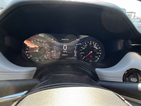 Used 2024 Jeep Compass Limited image 29