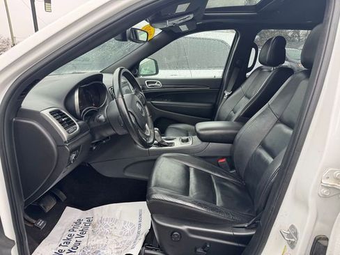 Used 2019 Jeep Grand Cherokee Limited image 6