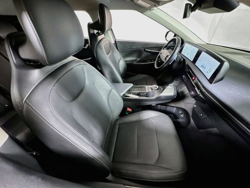Used 2023 Kia EV6 Wind w/ Wind Technology Package AWD/4WD image 28