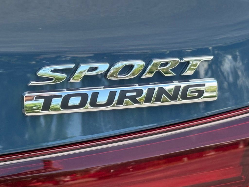 Certified 2025 Honda Civic Sport Touring image 36