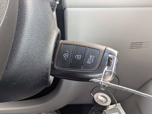 Certified 2024 Hyundai Tucson SE image 31