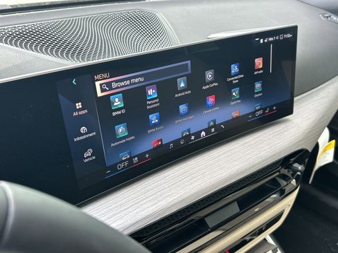 New 2026 BMW 330i Sedan w/ Premium Package image 24