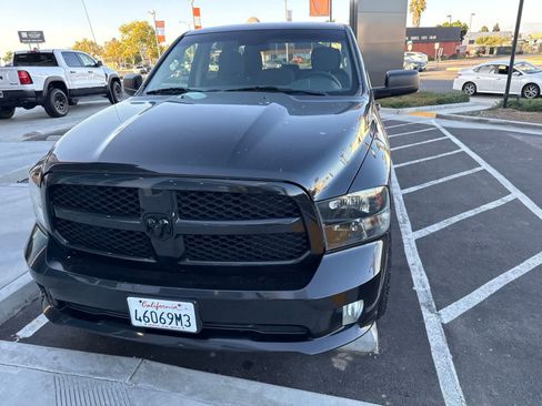 Used 2017 RAM 1500 Express w/ Black Ram 1500 Express Group RWD image 3