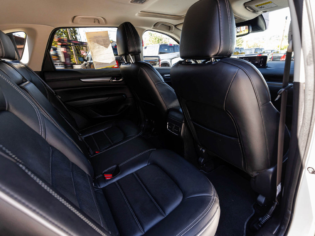 Used 2025 MAZDA CX-5 AWD 2.5 S w/ Preferred Package image 28