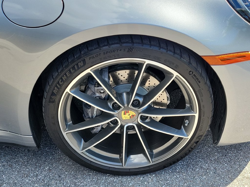 Certified 2024 Porsche 911 Carrera RWD image 13