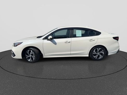 Used 2024 Subaru Legacy Premium image 5