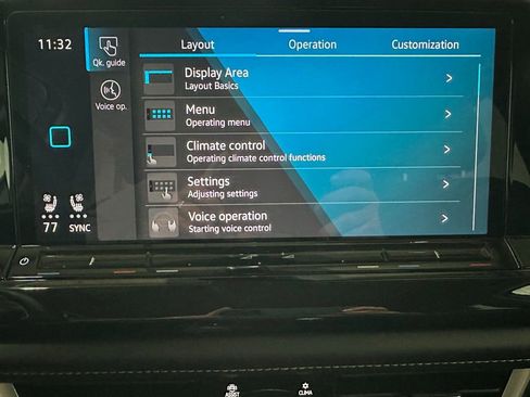 Used 2025 Volkswagen Atlas SE image 34