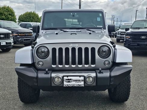 Used 2013 Jeep Wrangler Unlimited Sport AWD/4WD image 8