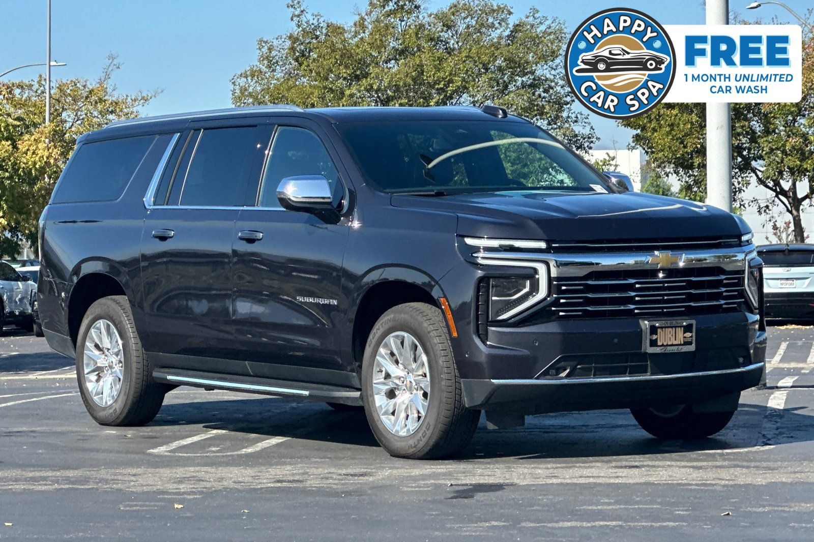 Used 2026 Chevrolet Suburban Premier w/ Sun And Tow Package AWD/4WD image 1