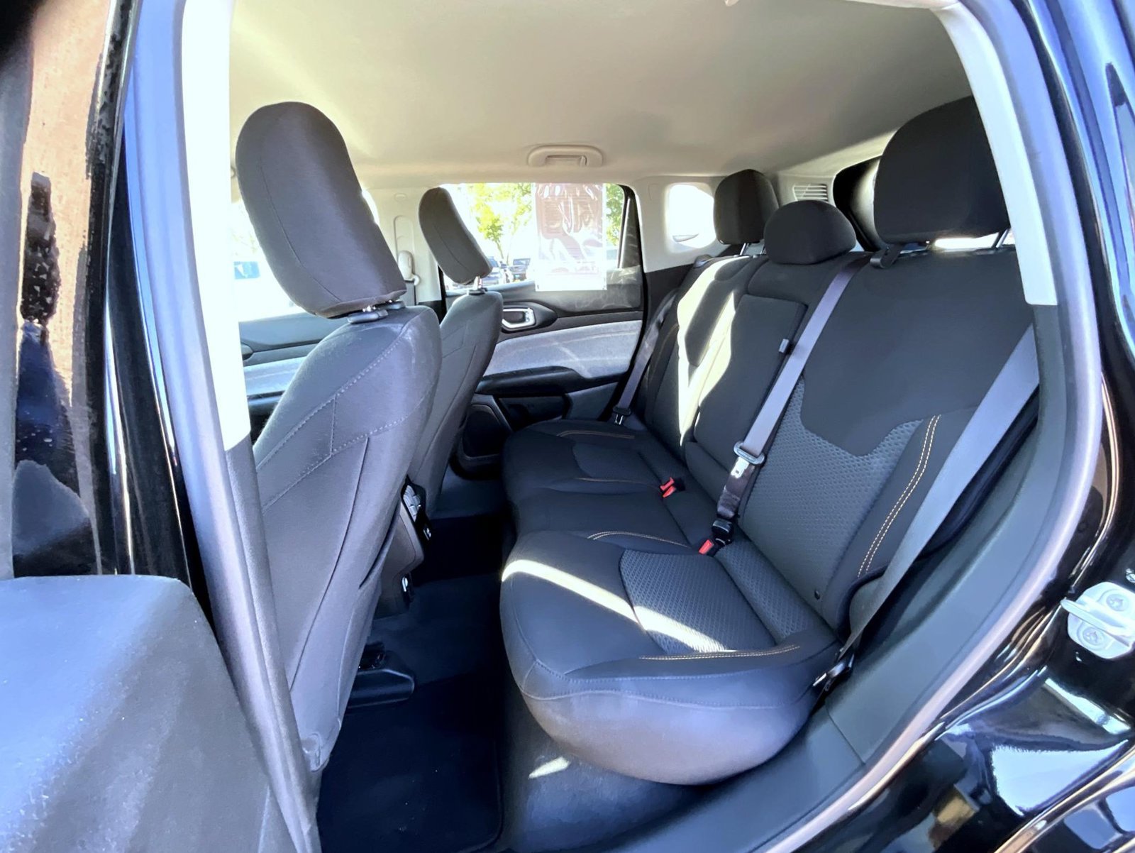 Certified 2022 Jeep Compass Sport AWD/4WD image 20