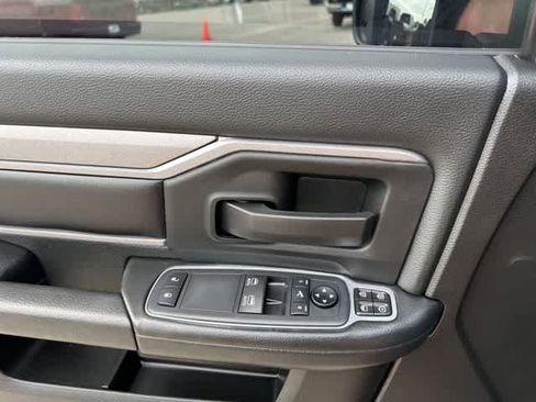 Used 2024 RAM 3500 Tradesman image 12