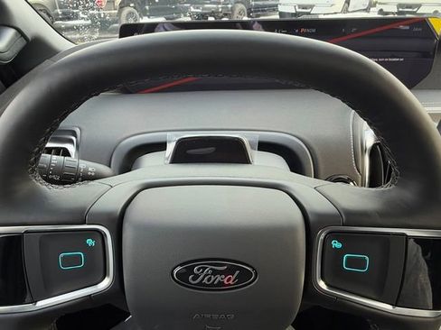 New 2026 Ford Expedition Platinum w/ Stealth Appearance Package image 22