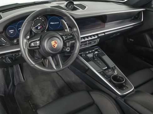 Used 2020 Porsche 911 Carrera S image 13