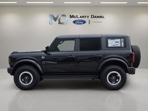 New 2026 Ford Bronco Outer Banks w/ Sasquatch Package AWD/4WD image 3