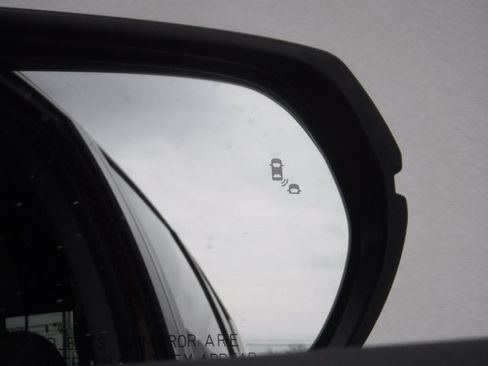 Used 2022 Honda CR-V EX image 30