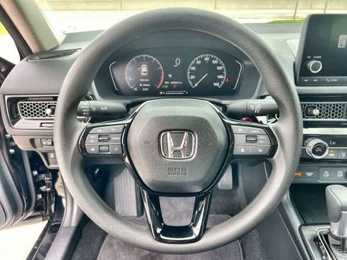 Used 2026 Honda Civic LX image 17
