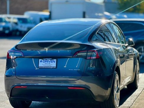 Used 2021 Tesla Model Y Long Range image 5