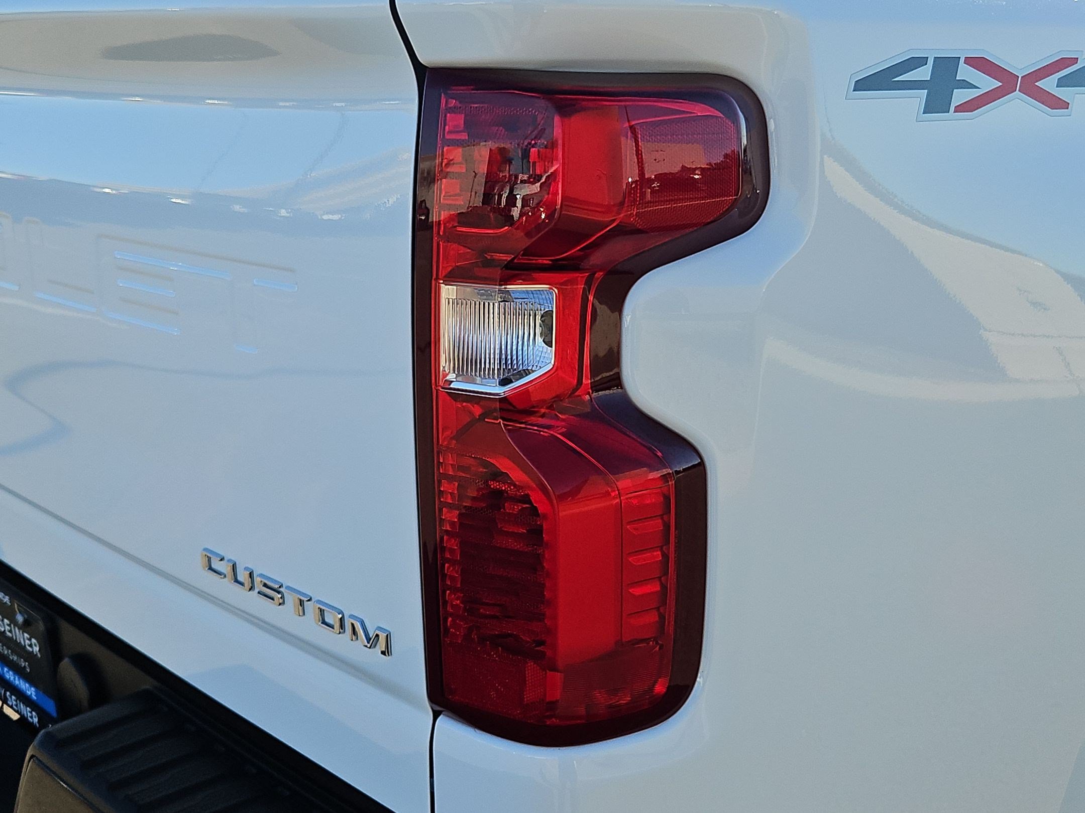 Certified 2023 Chevrolet Silverado 2500 Custom w/ Custom Value Package AWD/4WD image 11