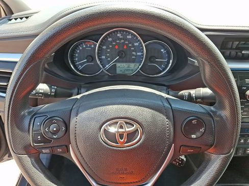 Used 2014 Toyota Corolla LE Premium w/ Driver Convenience Package FWD image 4