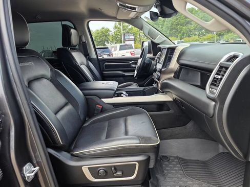 Used 2022 RAM 1500 Laramie RWD image 27