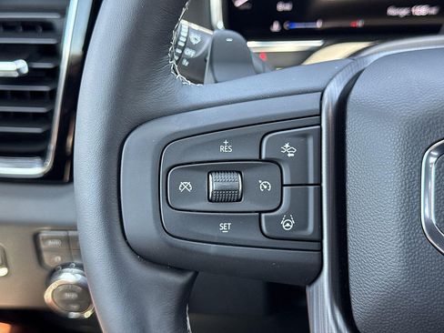 New 2026 GMC Sierra 1500 Denali Ultimate w/ LPO, Black Badging Package AWD/4WD image 9
