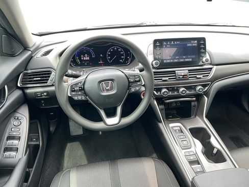 Used 2021 Honda Accord EX image 16