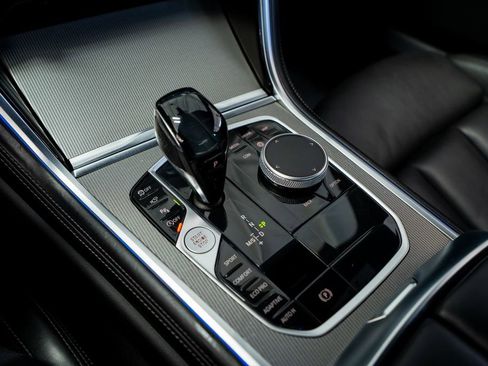 Used 2022 BMW 840i Coupe w/ Driving Assistance Package RWD image 36