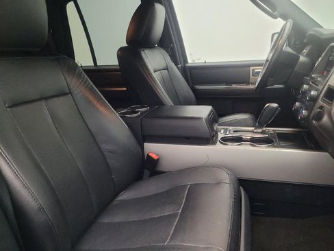 Used 2017 Ford Expedition Limited RWD image 21