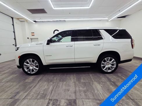 Used 2022 Chevrolet Tahoe High Country AWD/4WD image 2