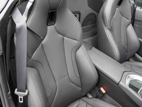 Used 2024 BMW Z4 sDrive30i w/ Shadowloine Package image 14