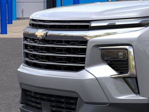 New 2026 Chevrolet Traverse LT w/ Driver Confidence Package image 13