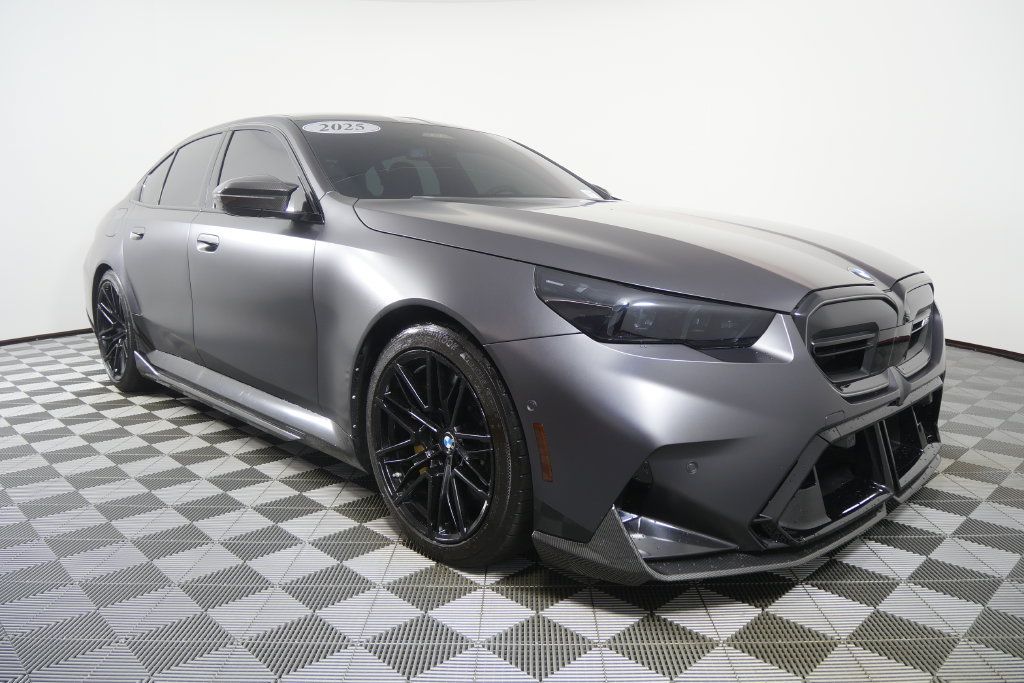 Used 2025 BMW M5 w/ Carbon Package AWD/4WD image 2