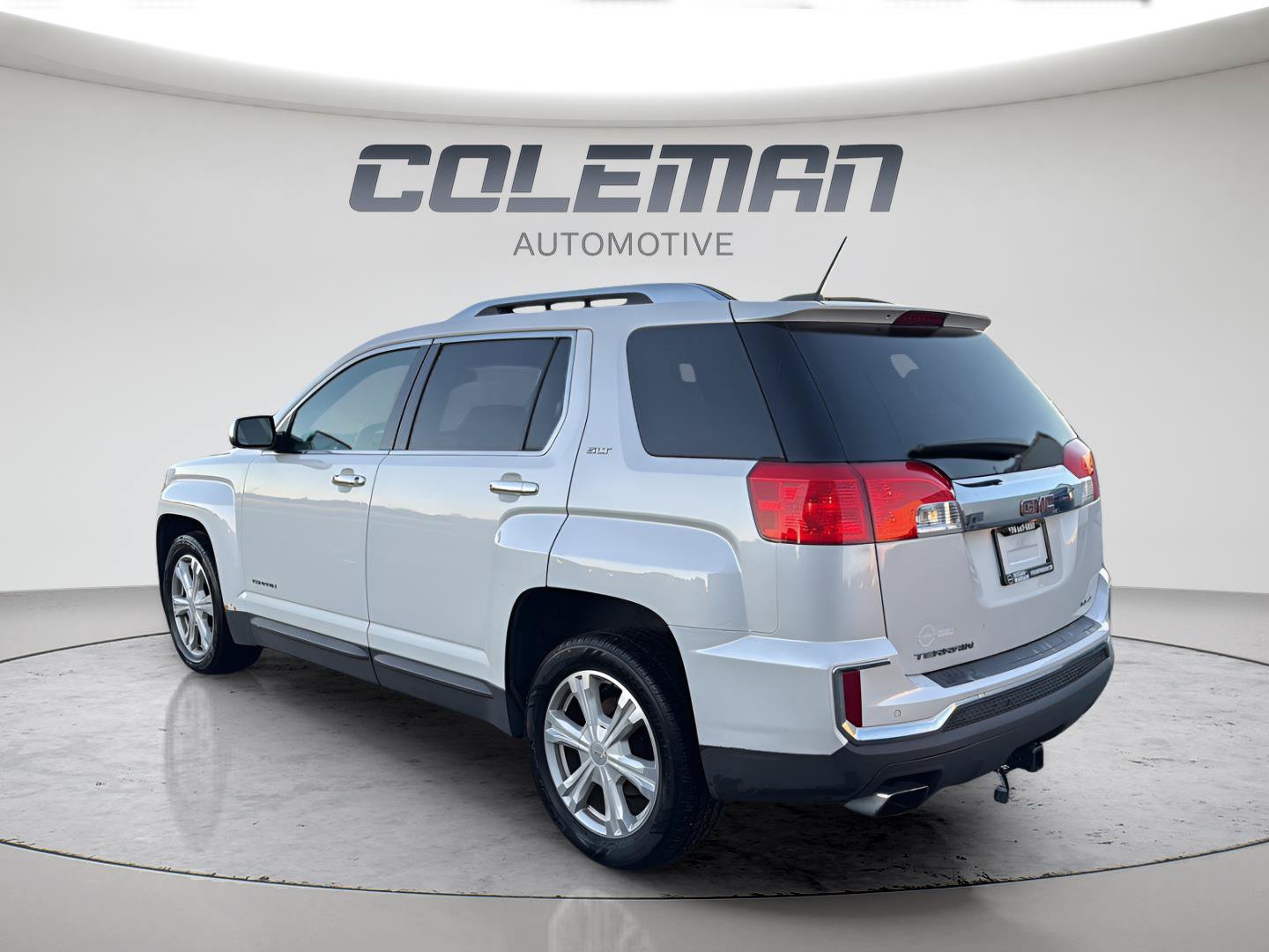 Used 2016 GMC Terrain SLT w/ Open Road Package AWD/4WD image 9