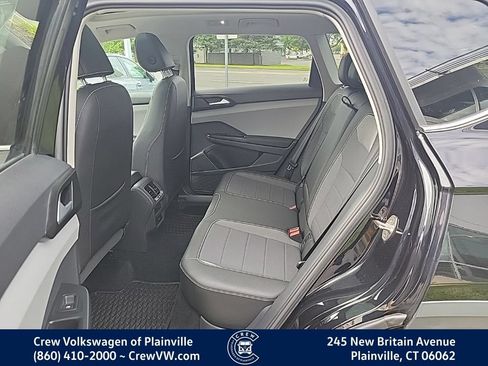 Certified 2023 Volkswagen Taos SE w/ Panoramic Sunroof Package AWD/4WD image 14