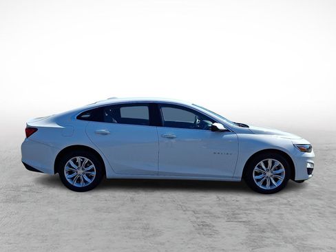 Used 2025 Chevrolet Malibu LT FWD image 6