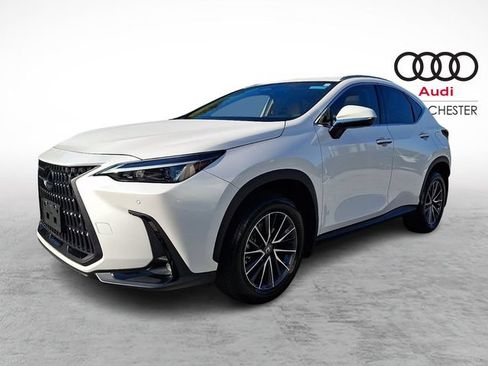 Used 2025 Lexus NX 350 AWD w/ Accessory Package (2T) image 3