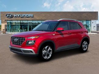 New 2026 Hyundai Venue SEL video 2
