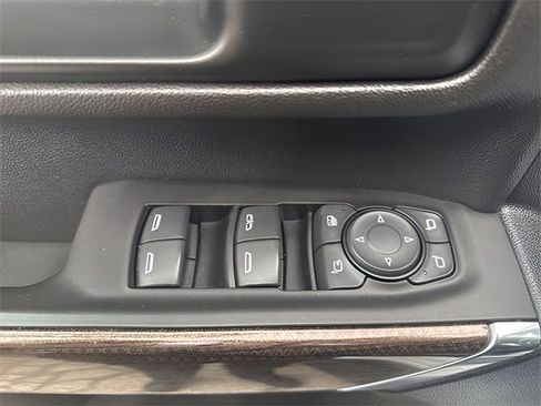 Used 2020 Chevrolet Silverado 2500 LT w/ Fleet Comfort Package image 6