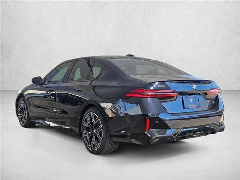 New 2026 BMW 530i xDrive w/ M Sport Package image 8