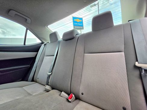 Used 2014 Toyota Corolla LE FWD image 12
