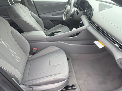 New 2026 Hyundai Elantra Sport FWD image 13