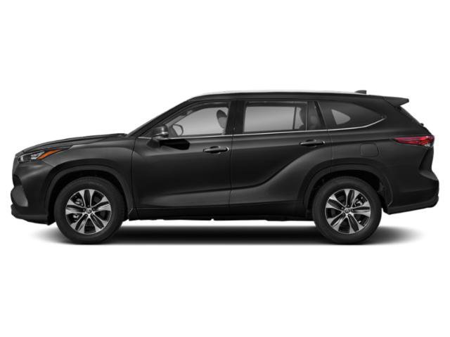 Used 2021 Toyota Highlander XLE FWD image 3