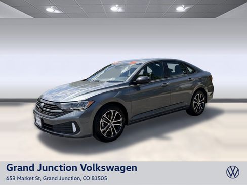 Used 2024 Volkswagen Jetta Sport FWD image 1
