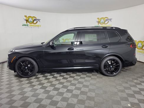 New 2027 BMW X7 xDrive40i w/ M Sport Package AWD/4WD image 4