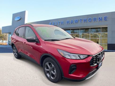 Used 2025 Ford Escape ST-Line w/ Tech Pack #1 FWD image 1