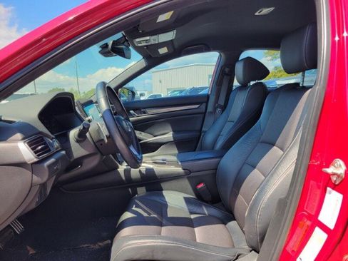 Used 2018 Honda Accord Sport image 21
