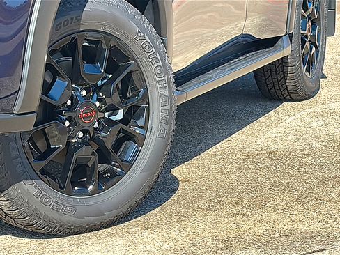 New 2026 Nissan Armada PRO-4X w/ Captain's Chari Seat Package image 3