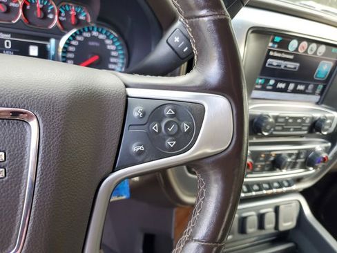 Used 2018 GMC Sierra 1500 SLT image 28