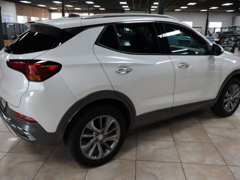 Used 2023 Buick Encore GX Essence w/ Experience Buick Package AWD/4WD image 5